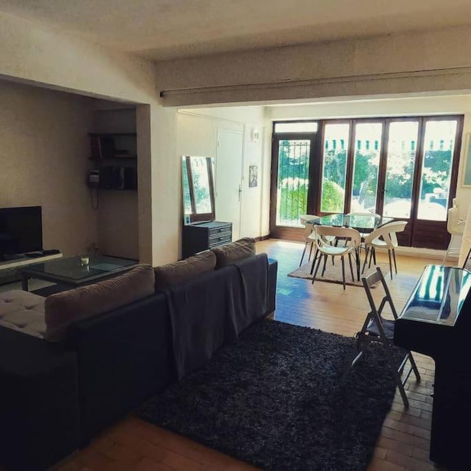 Charmant Rez De Villa Climatise Renove, 90M2 Avec Parking Cassis Bagian luar foto