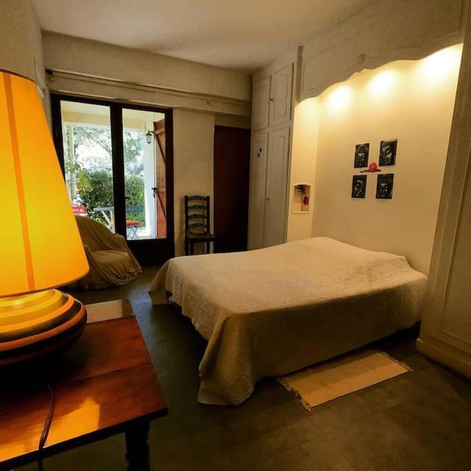 Charmant Rez De Villa Climatise Renove, 90M2 Avec Parking Cassis Bagian luar foto